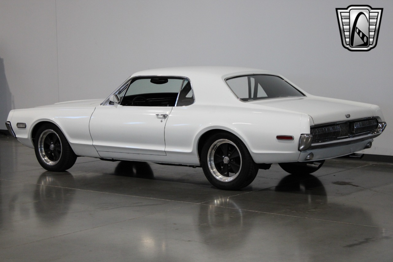 1968 Mercury Cougar 35