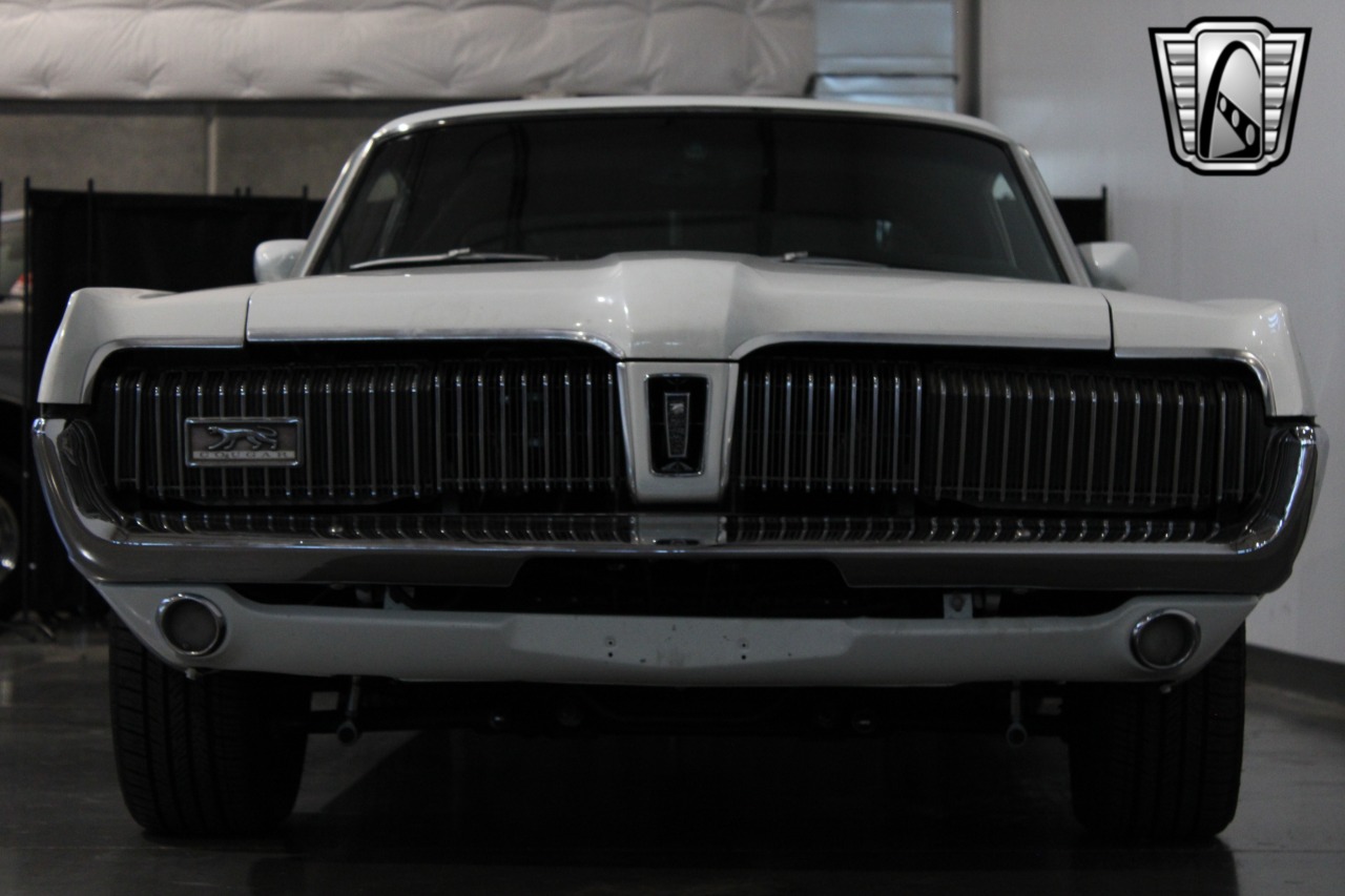 1968 Mercury Cougar 37