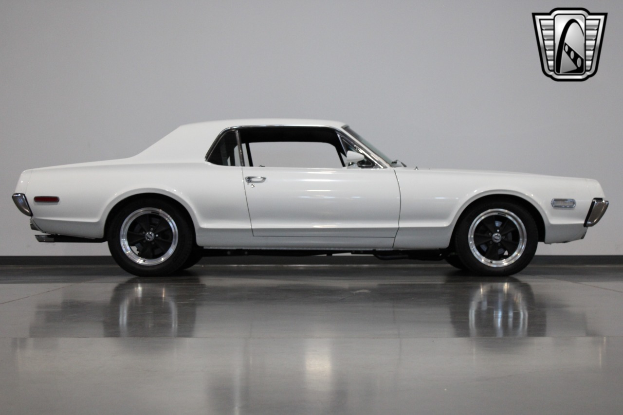 1968 Mercury Cougar 18