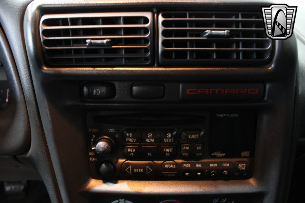 1998 Chevrolet Camaro 87