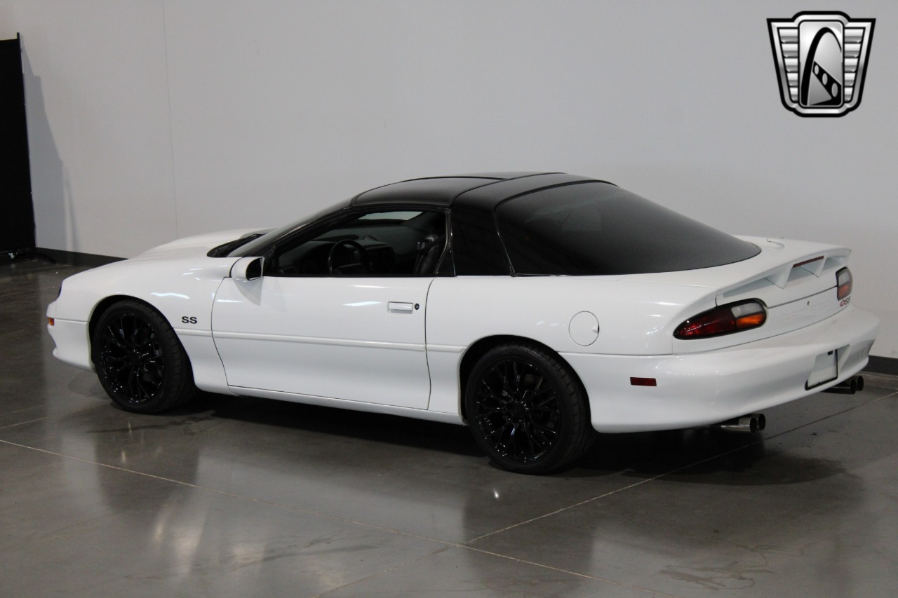 1998 Chevrolet Camaro 11