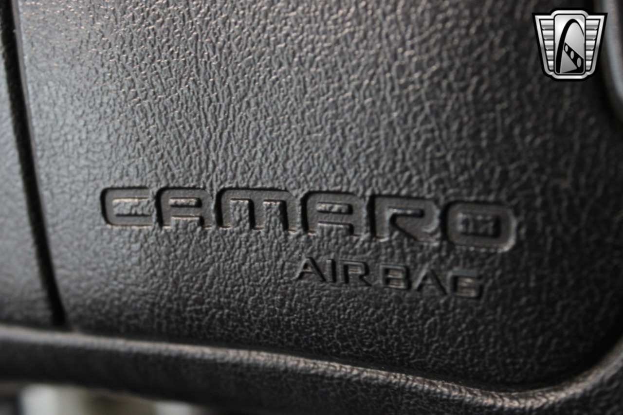 1998 Chevrolet Camaro 92