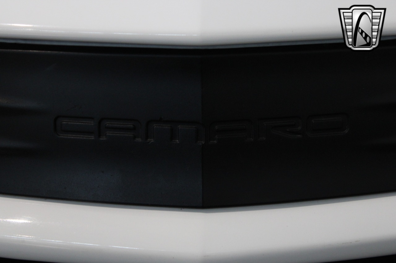 1998 Chevrolet Camaro 43