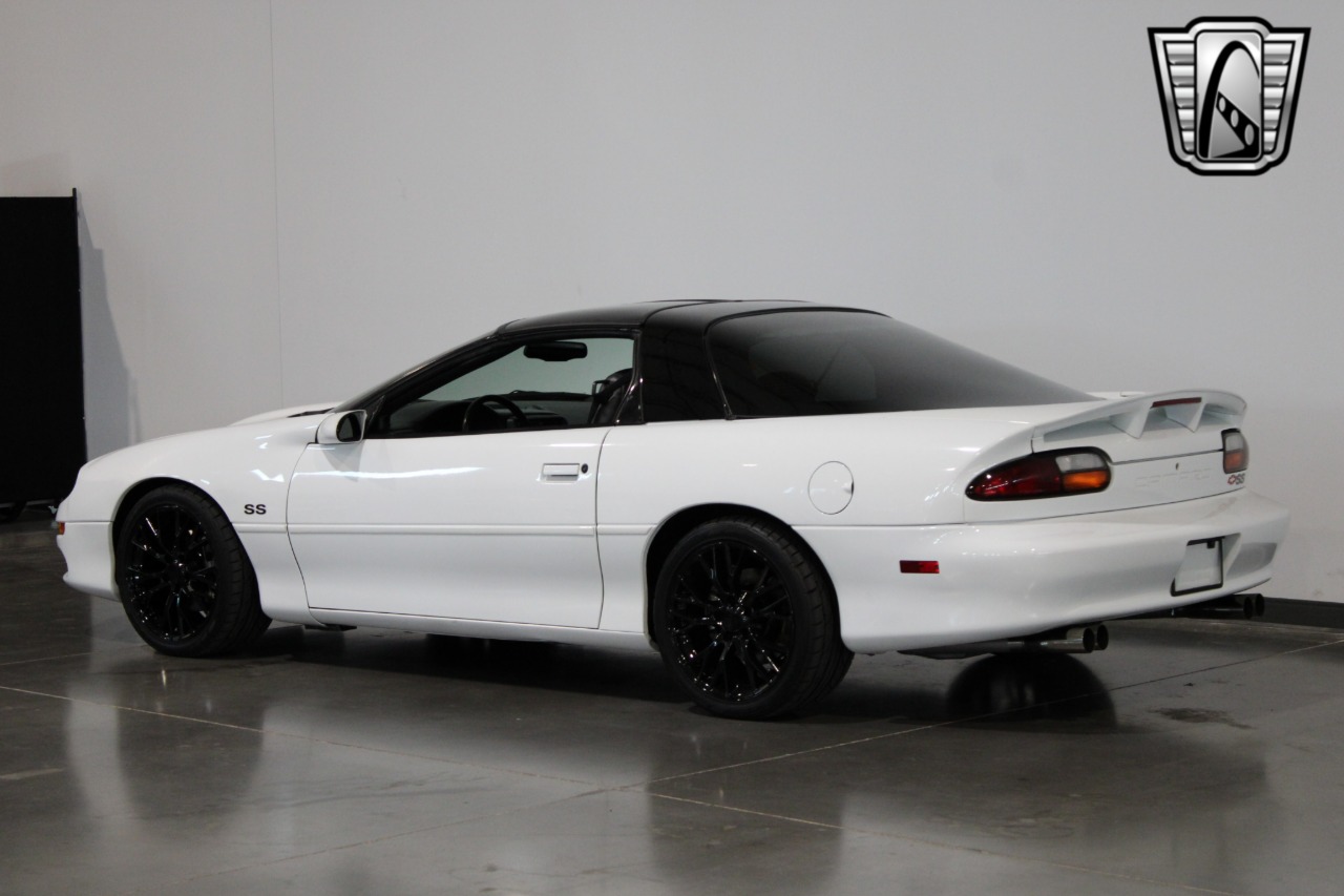 1998 Chevrolet Camaro 19