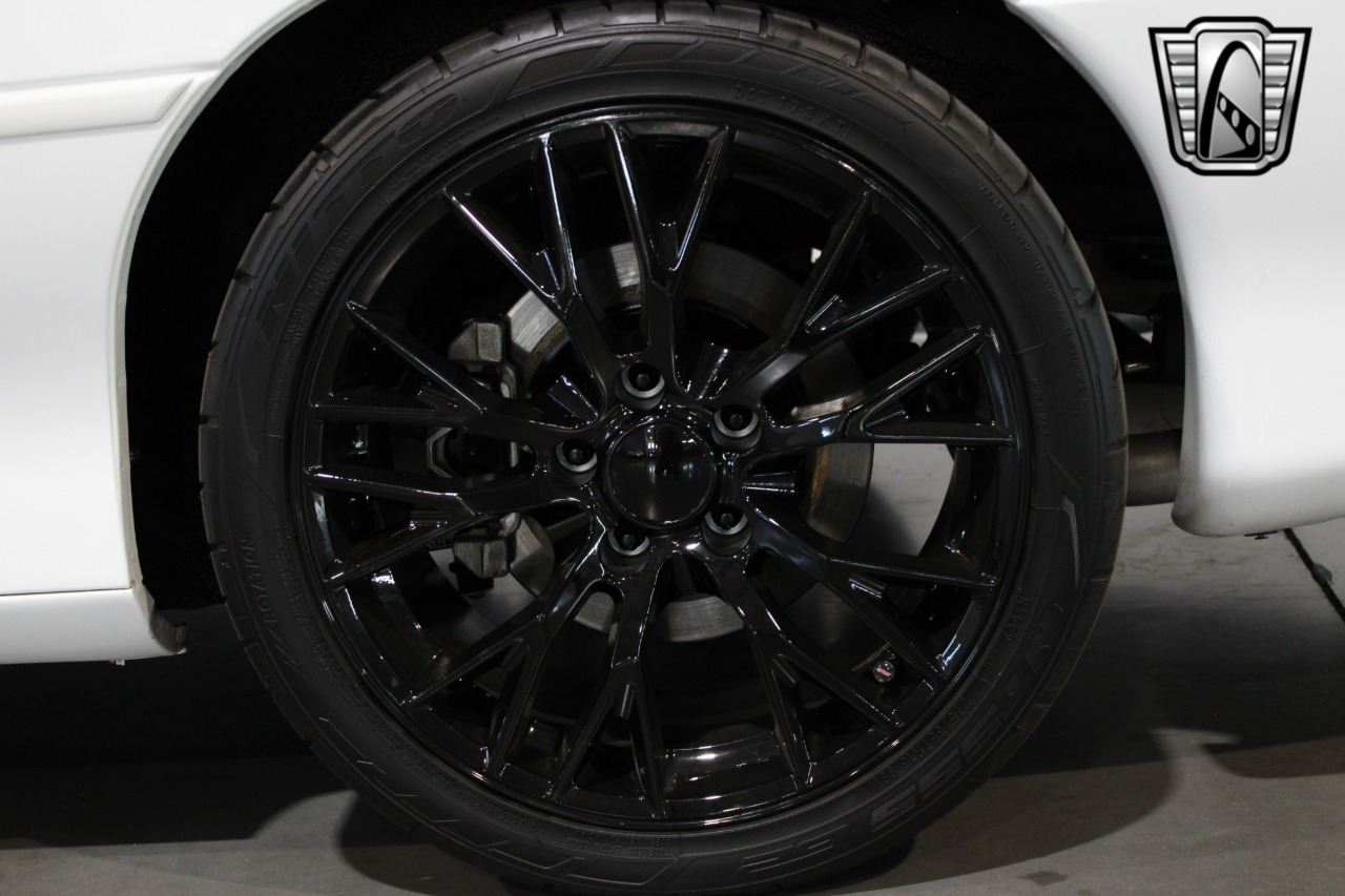 1998 Chevrolet Camaro 76