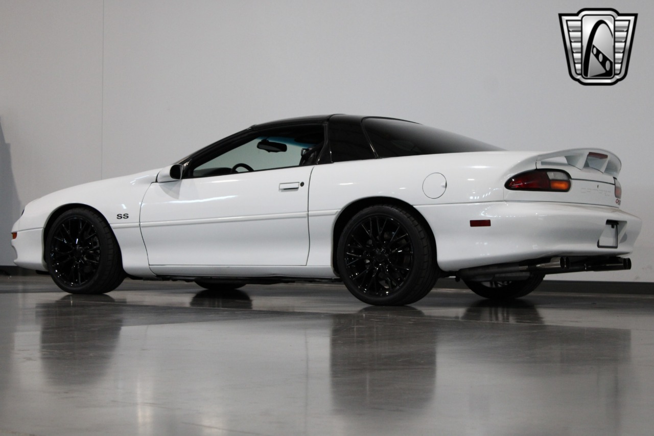1998 Chevrolet Camaro 26
