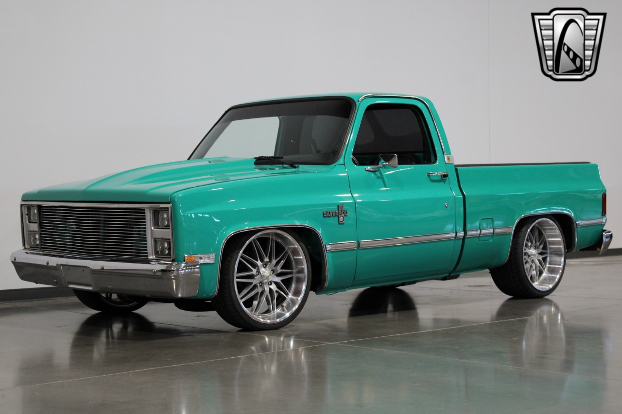 1986 Chevrolet C10 38