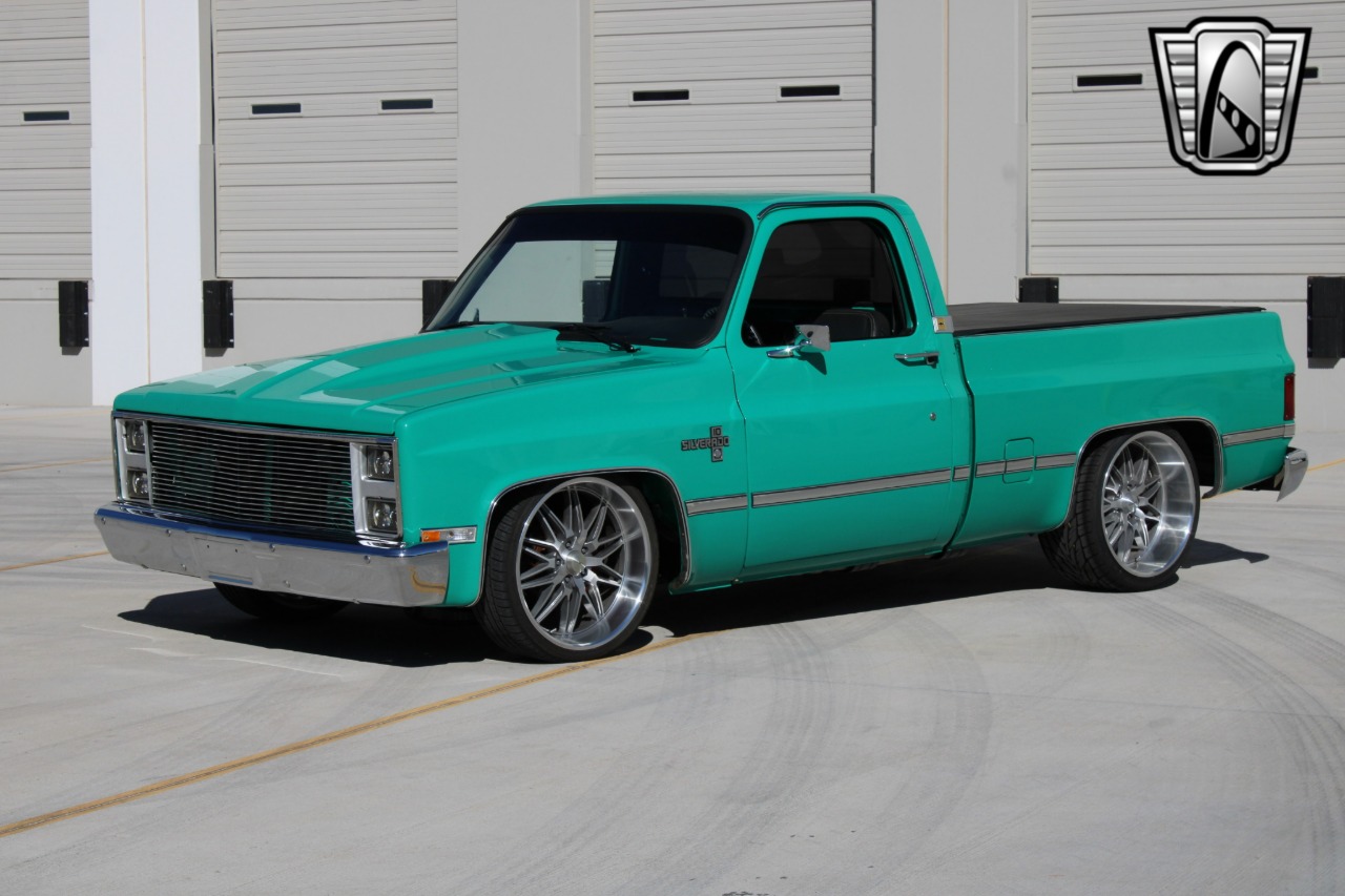 1986 Chevrolet C10 3