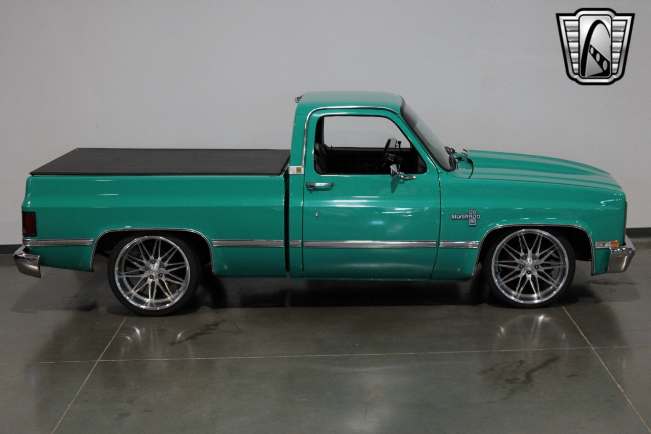1986 Chevrolet C10 8