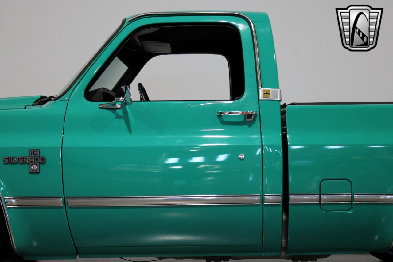 1986 Chevrolet C10 74