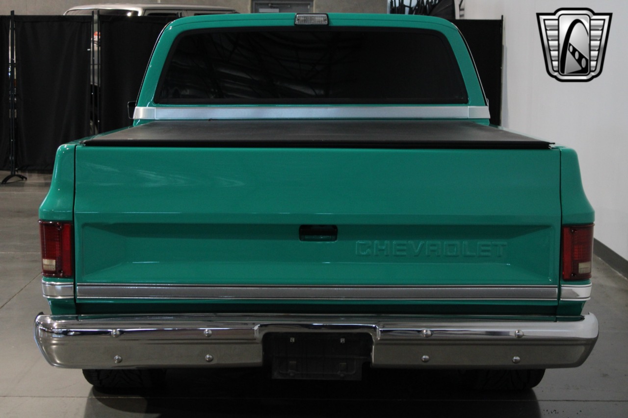 1986 Chevrolet C10 18