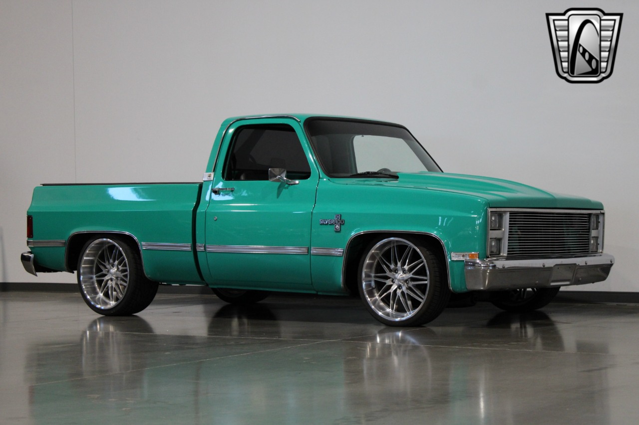 1986 Chevrolet C10 33