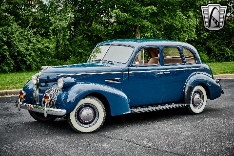 1939 Pontiac Deluxe image 3