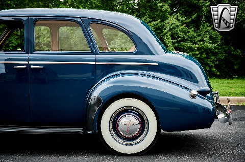 1939 Pontiac Deluxe image 29