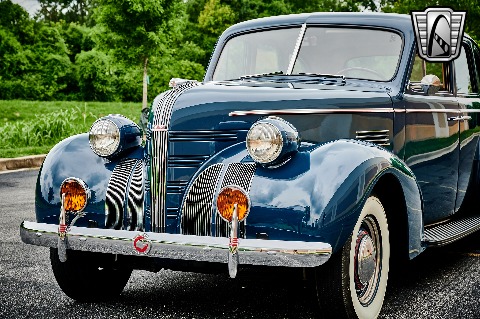 1939 Pontiac Deluxe image 38