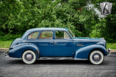1939 Pontiac Deluxe image 18