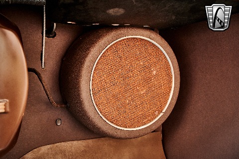 1939 Pontiac Deluxe image 96