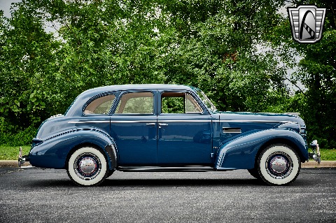 1939 Pontiac Deluxe image 19