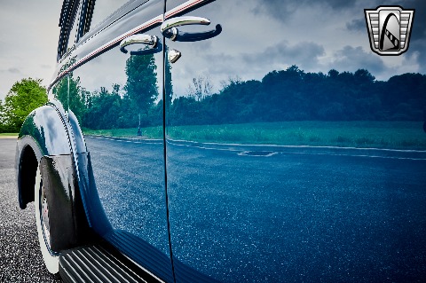 1939 Pontiac Deluxe image 72