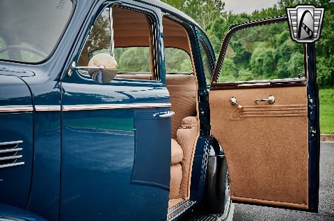 1939 Pontiac Deluxe image 99