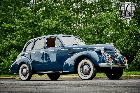 1939 Pontiac Deluxe image 23