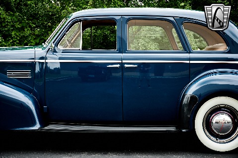 1939 Pontiac Deluxe image 28