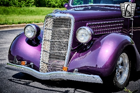 1935 Ford Coupe image 38