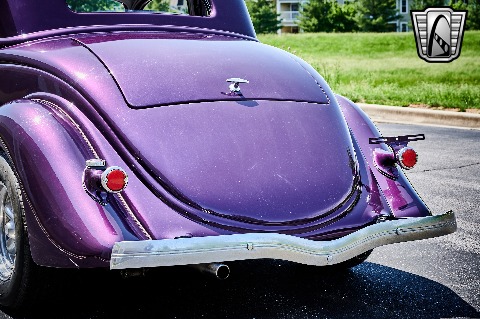 1935 Ford Coupe image 39