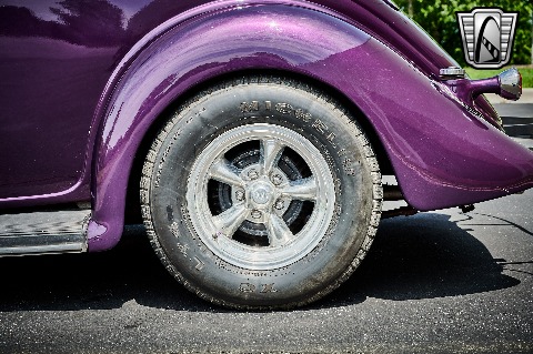 1935 Ford Coupe image 123