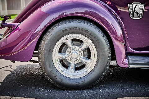 1935 Ford Coupe image 124