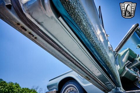 1965 Ford Thunderbird image 83