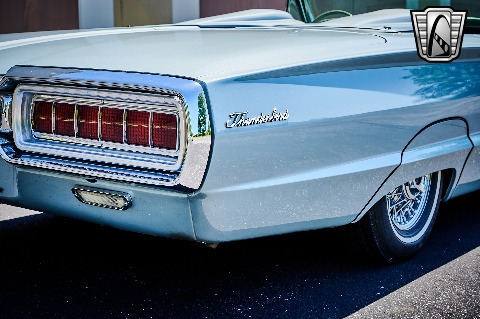 1965 Ford Thunderbird image 63