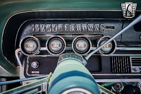 1965 Ford Thunderbird image 89