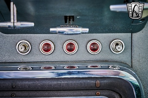 1965 Ford Thunderbird image 92