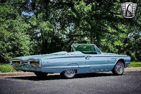 1965 Ford Thunderbird image 16
