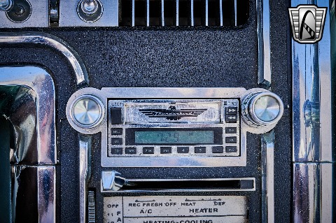 1965 Ford Thunderbird image 94