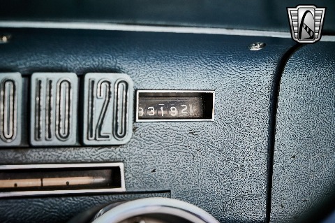 1965 Ford Thunderbird image 98