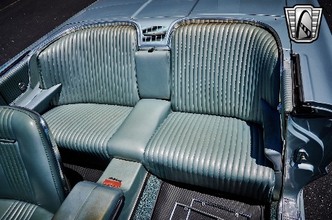 1965 Ford Thunderbird image 99