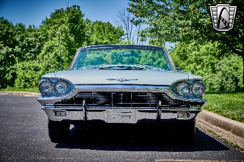 1965 Ford Thunderbird image 25