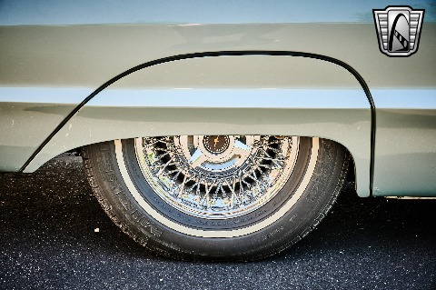 1965 Ford Thunderbird image 129