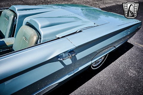 1965 Ford Thunderbird image 54