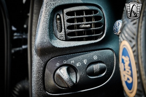 2000 Ford F150 image 82