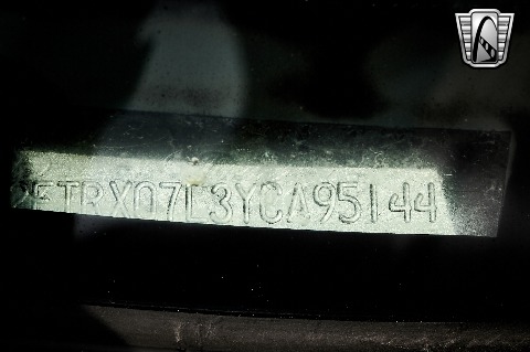 2000 Ford F150 image 135