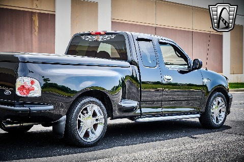 2000 Ford F150 image 36