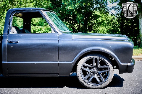 1968 Chevrolet C10 image 32