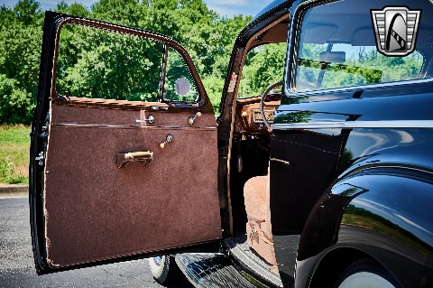 1940 Chevrolet Special Deluxe image 85