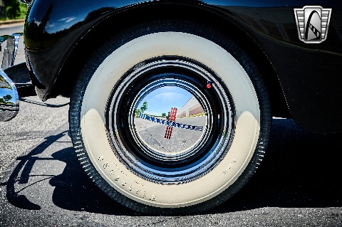 1940 Chevrolet Special Deluxe image 137
