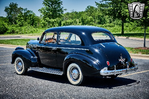 1940 Chevrolet Special Deluxe image 9