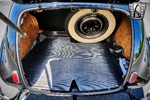 1940 Chevrolet Special Deluxe image 114