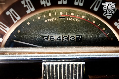 1940 Chevrolet Special Deluxe image 93